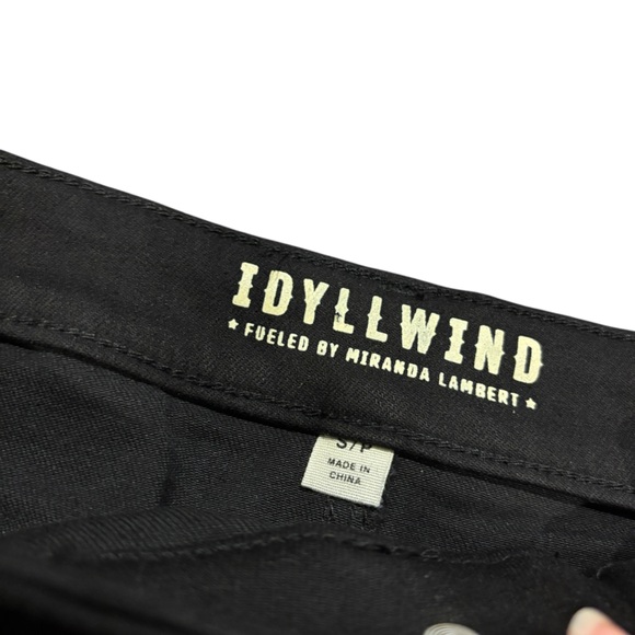 Idyllwind Shake It Black Denim Fringe western mini Skirt size 6 small - Picture 5 of 9